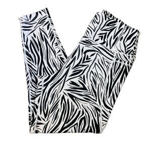 SAGE Collective Zebra Print Black White Leggings XL